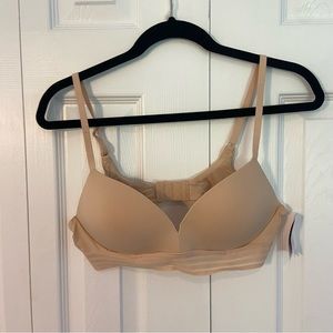 NWT comfortable T-shirt bra